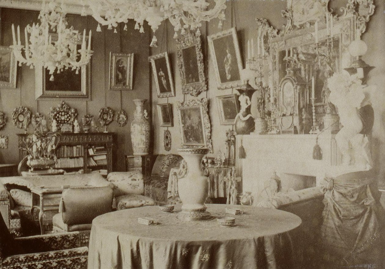 غرفة المعيشة في Pyotr Durnovo 'Dacha في بطرسبورغ ، 1880 بواسطة بيوتر بافلوفيتش دورنوفو