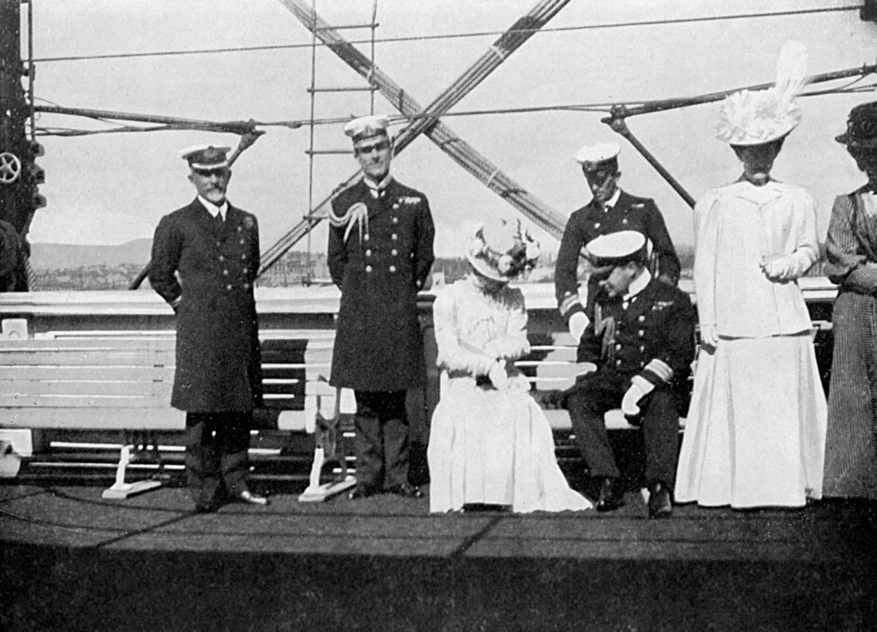 على متن اليخت الملكي فيكتوريا وألبرت الثالث ، كريستيانيا أوسلو ، النرويج ، 1908. بواسطة الملكة الكسندرا