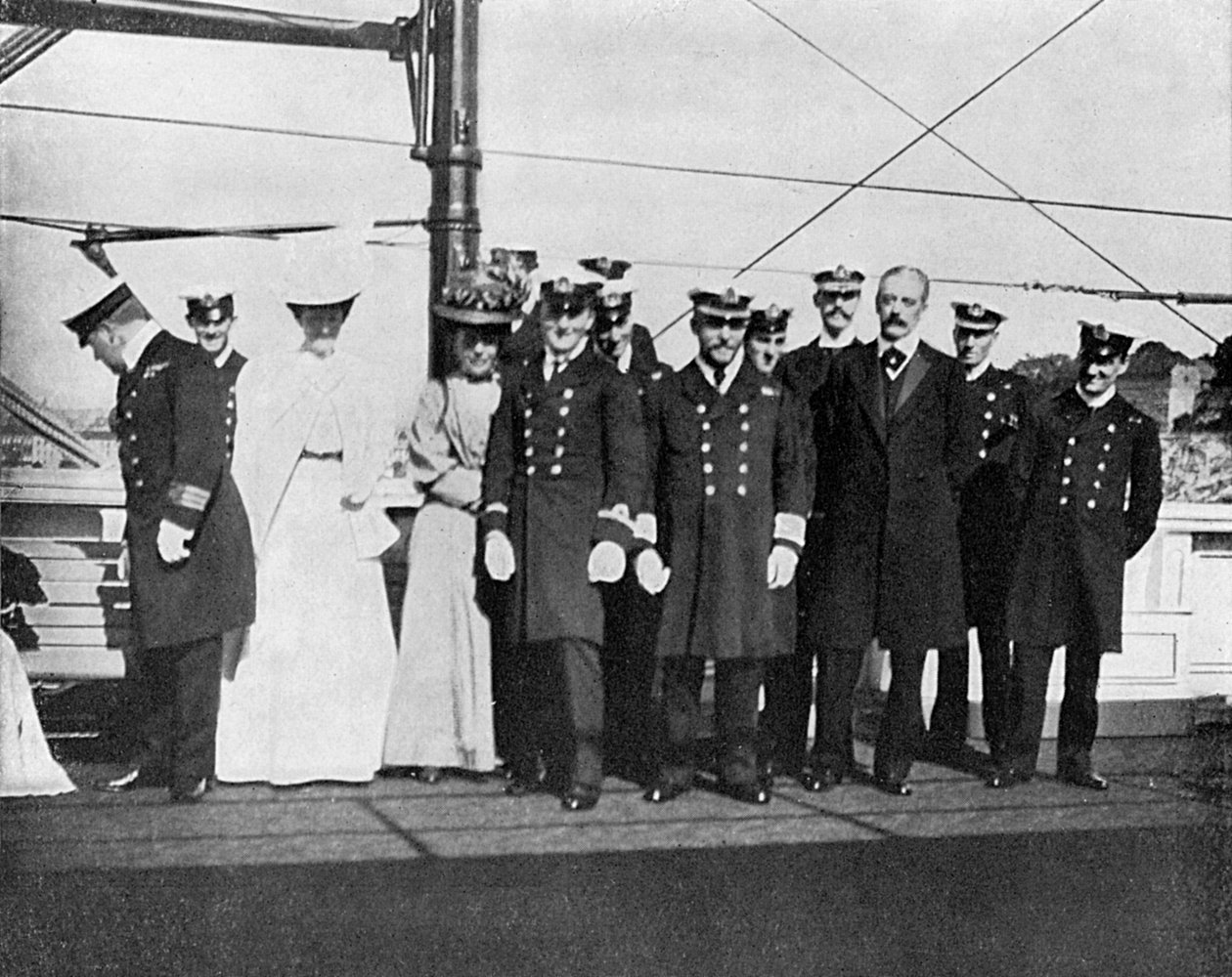 على متن اليخت الملكي فيكتوريا وألبرت الثالث ، كريستيانيا أوسلو ، النرويج ، 1908. بواسطة الملكة الكسندرا
