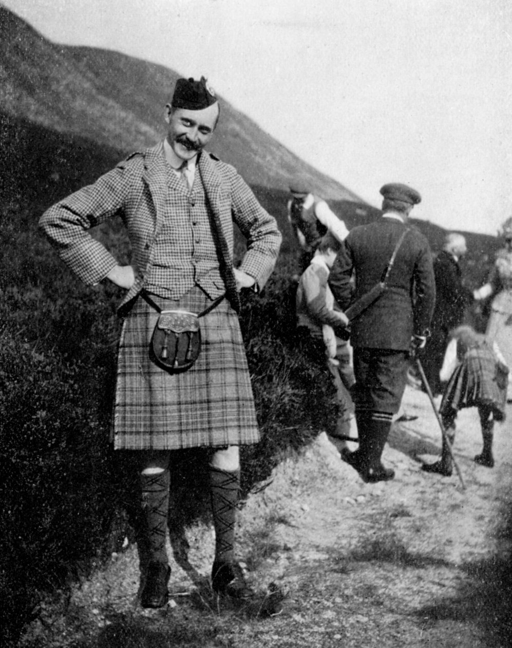الأمير آرثر 1883-1938 ، الابن الوحيد لأرثر ، دوق كونوت ، 1908. بواسطة الملكة الكسندرا