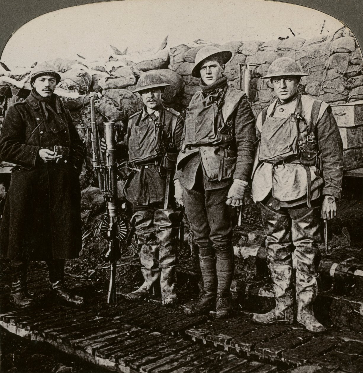 مدافع رشاشة لويس ، Hollebeke ، بلجيكا ، الحرب العالمية الأولى ، 1914-1918. بواسطة واقعية يسافر الناشرين