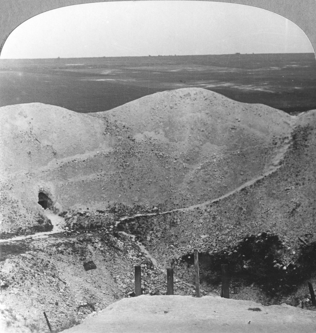 حفرة الألغام في لا بوازيل ، السوم ، فرنسا ، الحرب العالمية الأولى ، c1916-c1918 بواسطة واقعية يسافر الناشرين