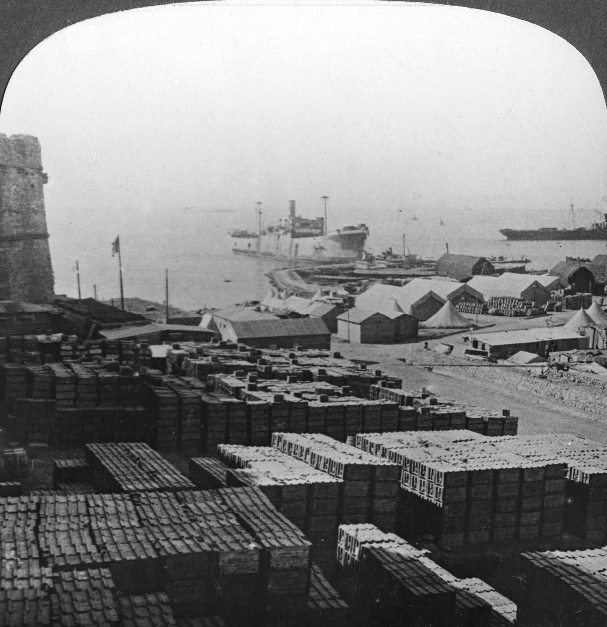 متاجر في سد البحر ، جاليبولي ، تركيا ، الحرب العالمية الأولى ، 1915 بواسطة واقعية يسافر الناشرين