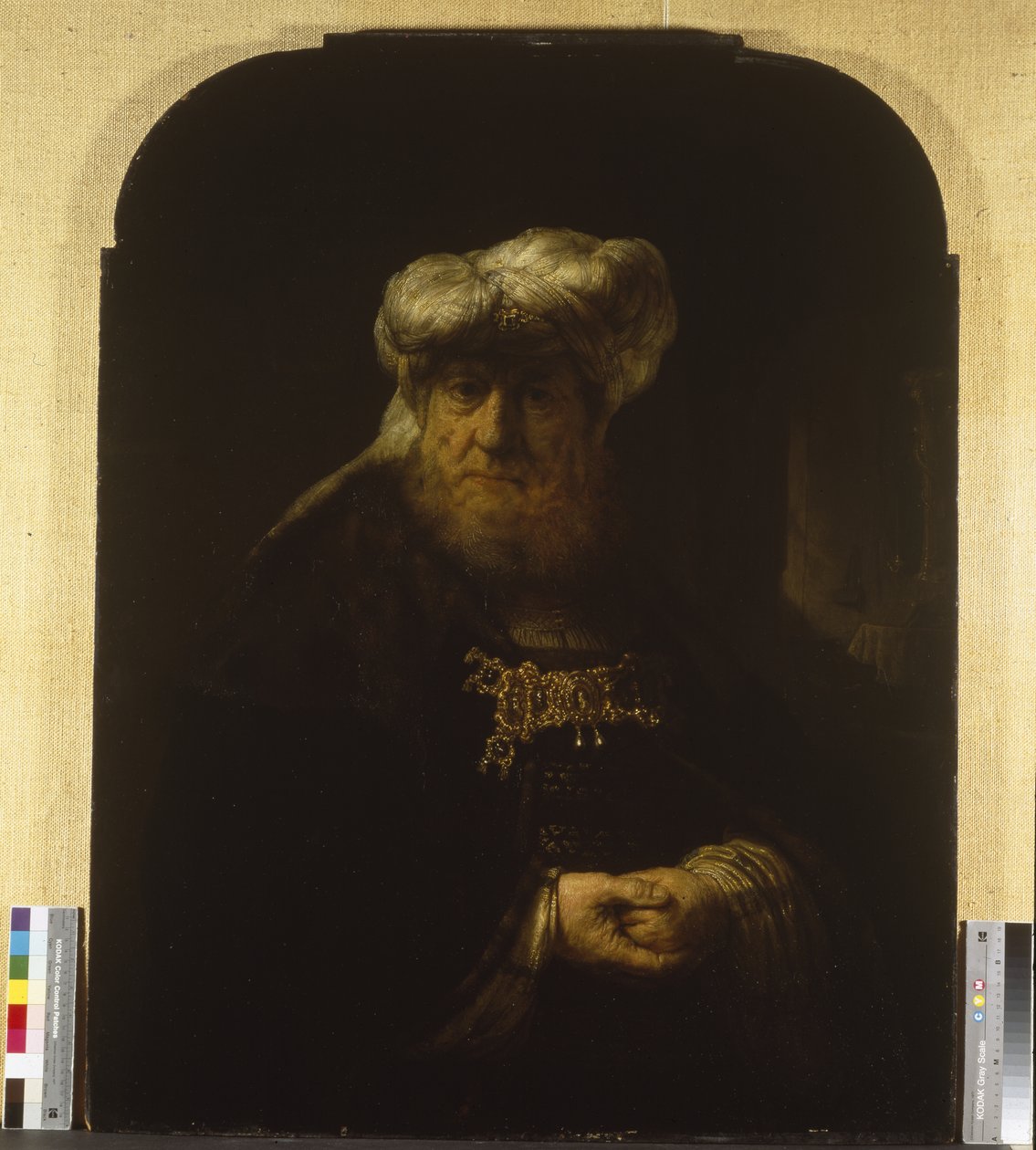 A man in oriental costume, circa 1639 (oil on wood panel) بواسطة رامبرانت هارمنز. فان راين