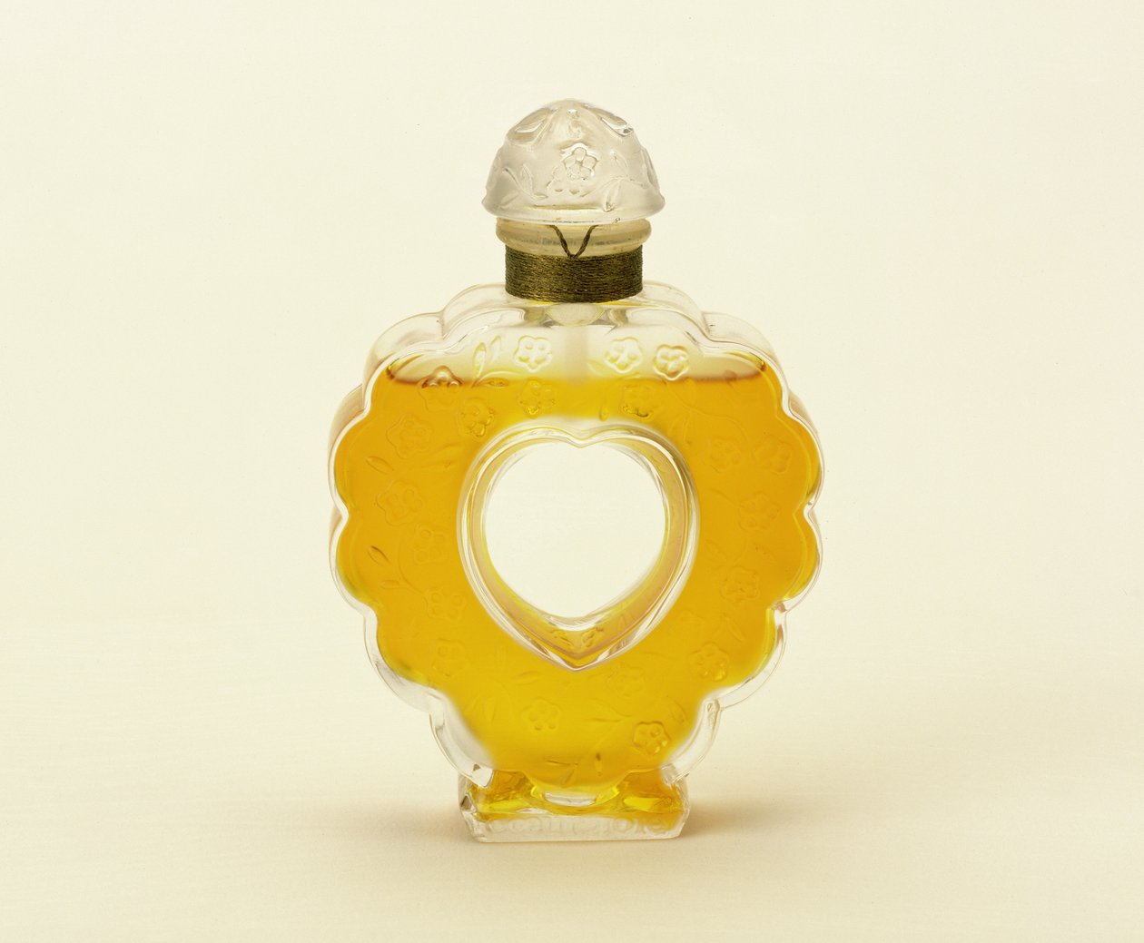 Coeur Joie ، زجاجة عطر بلوري واضحة من Lalique لـ Nina Ricci بواسطة رينيه جول لاليك