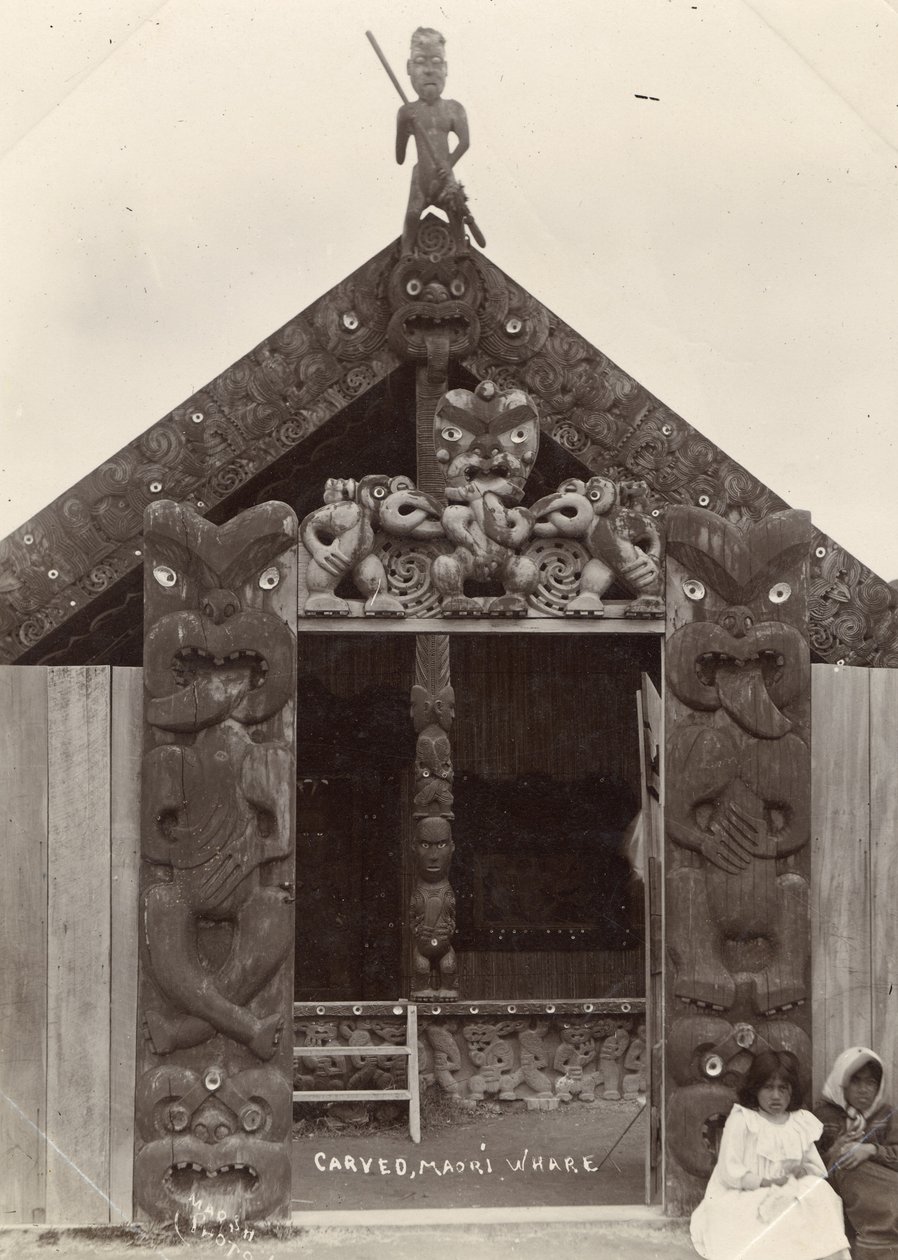 منزل منحوت من الماوري ، 1900 (طباعة الجيلاتين الفضي) بواسطة روبرت مارش