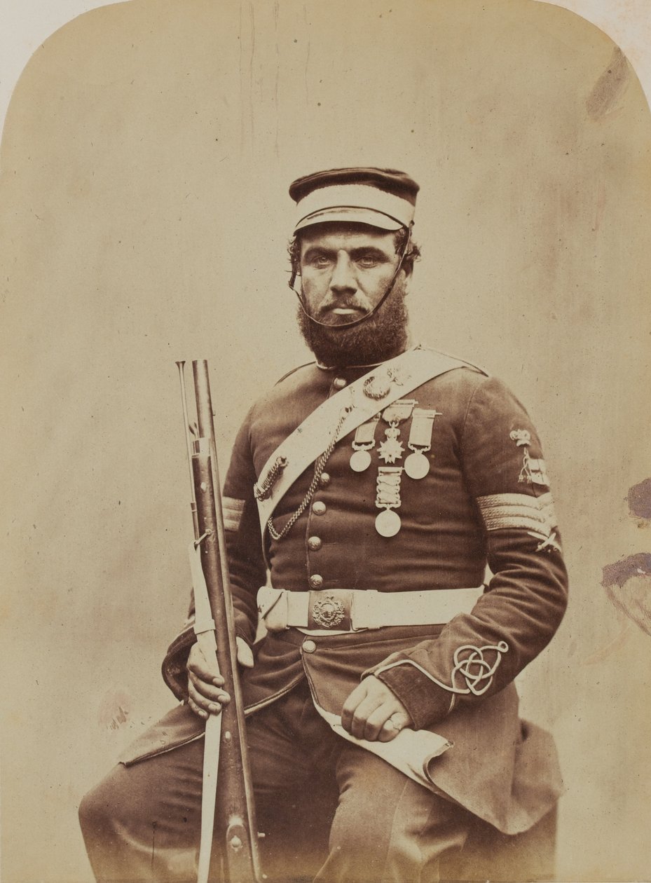 Color-Sergeant J. Stanton ، Royal Sappers and Miners ، 1856 (بني داكن) بواسطة روبرت هوليت
