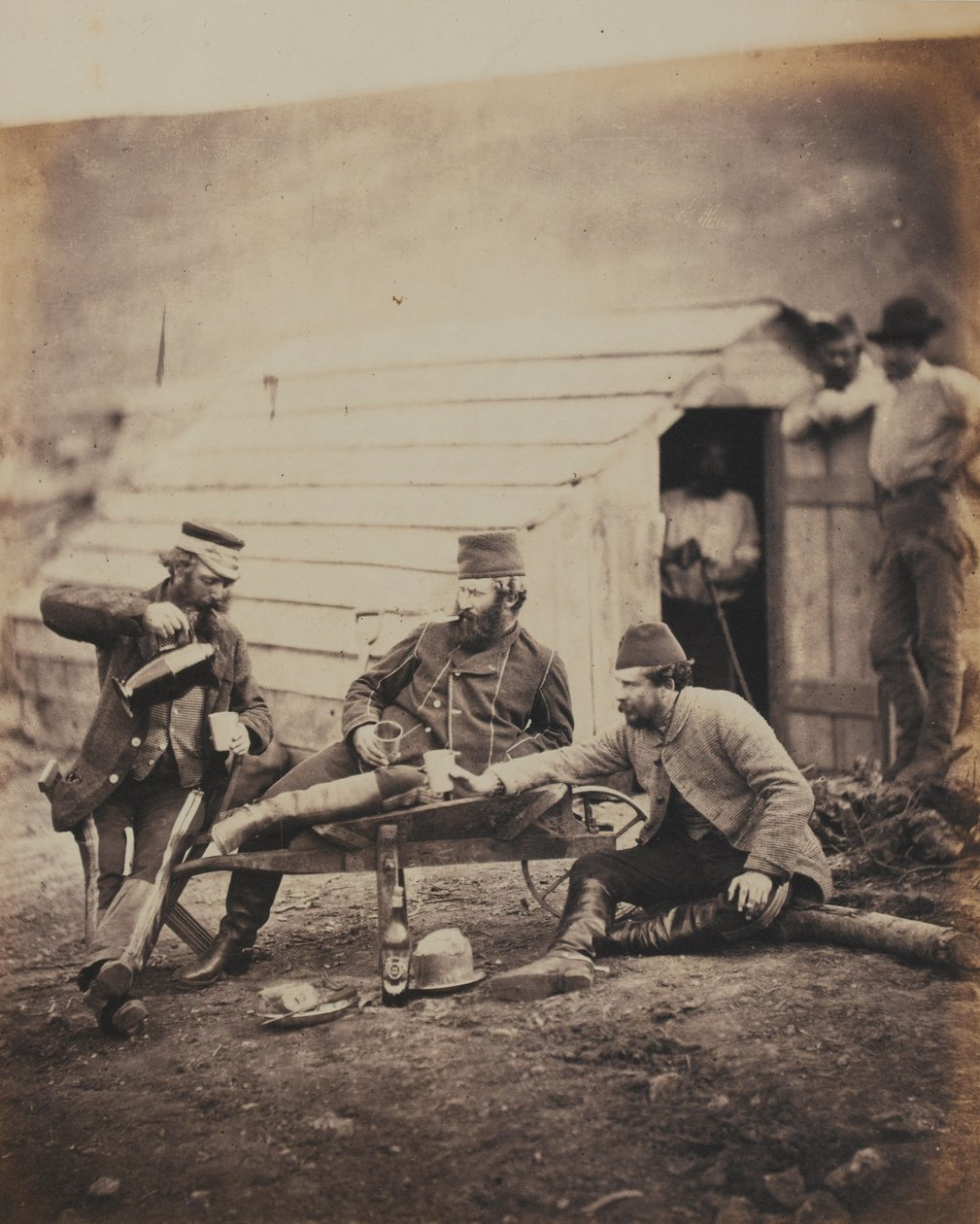 مشقات في المعسكر ، من ألبوم يحتوي على 52 صورة مرتبطة بحرب القرم ، 1855 بواسطة روجر فينتون