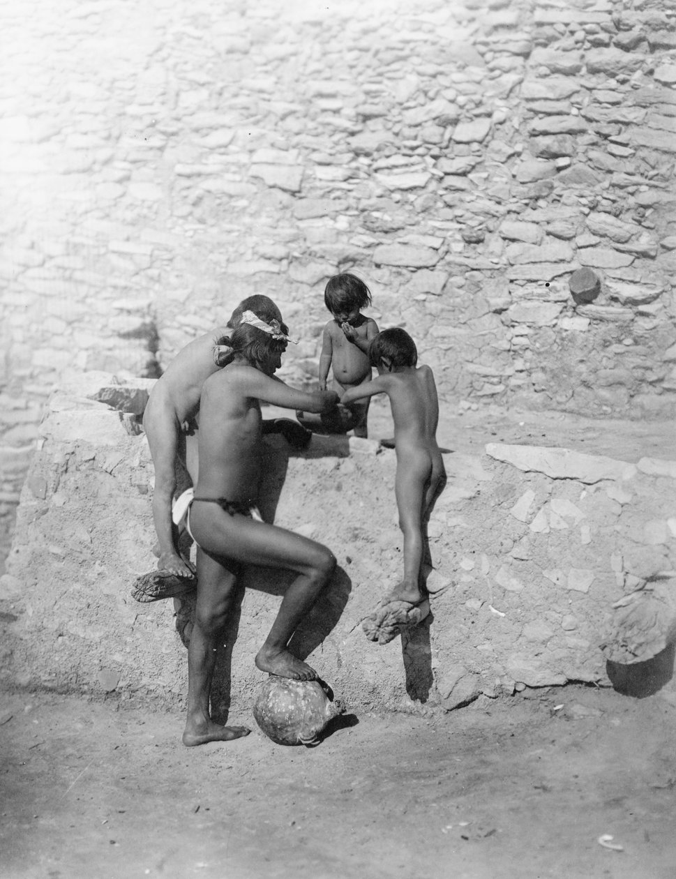 العيد ، حوالي 1913 (b / w photo) بواسطة رولاند دبليو ريد