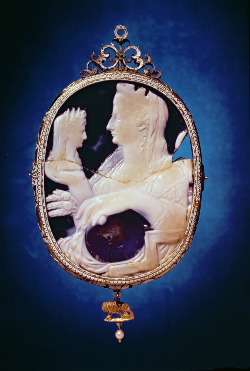 Sardonyx Cameo تحمل صورة زوجة Livia للإمبراطور Augustus (63BC-14AD) و Tiberius (Claudius Nero) (42BC-37AD) ، القرن الأول (جزع عقيقي) بواسطة رواية