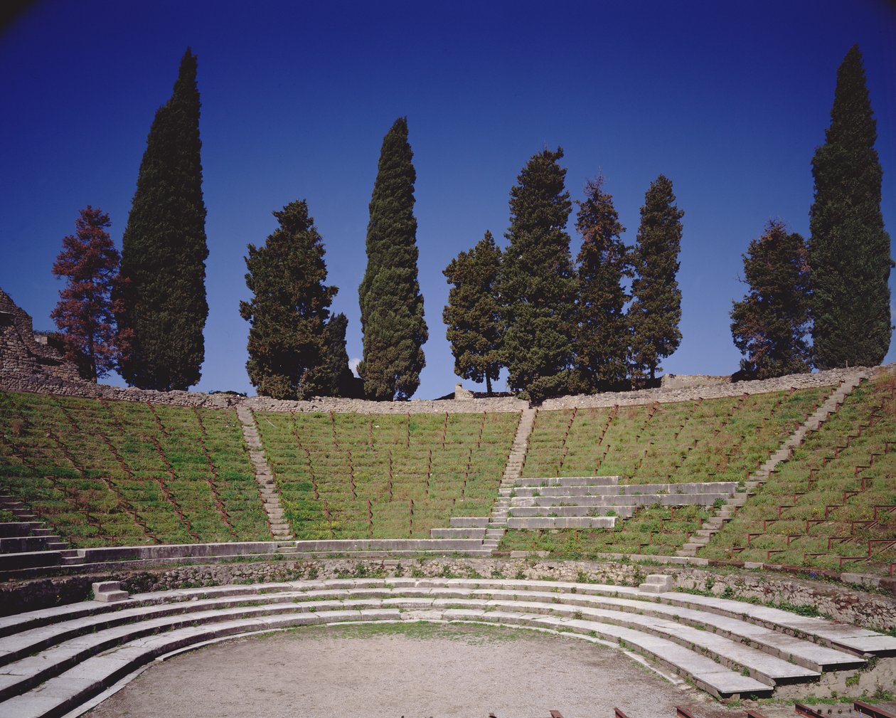 عرض Teatro Grande بواسطة رواية