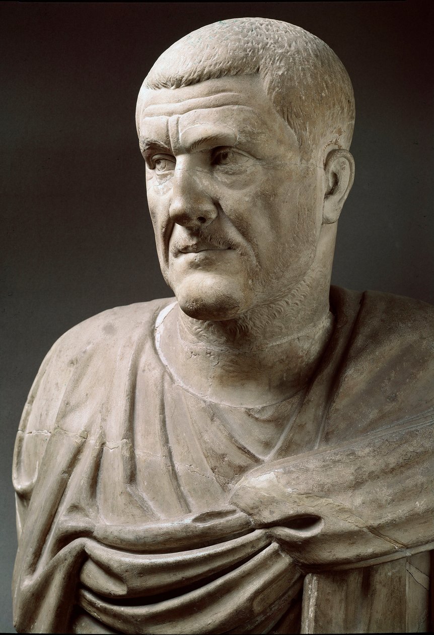 Marble Statue of Emperor Maximinus Thrax (173-238) - Rome, Musei Capitolini - Bust of Emperor Maximinus Thrax - Marble sculpture - Rome, Musei Capitolini بواسطة رواية