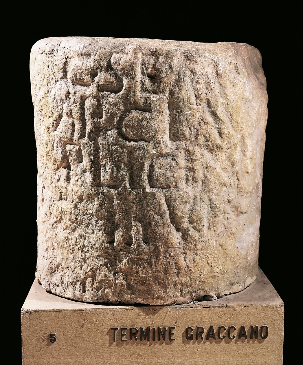 Roman civilization, boundary stone which marked allotments assigned by Gracchi