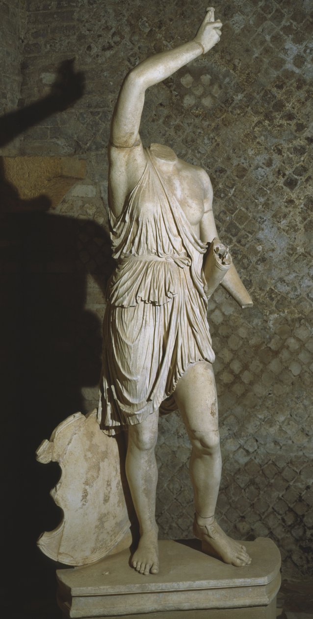 تمثال الأمازون ، نسخة رومانية من الأصل بواسطة Phidias (الرخام) بواسطة رواية
