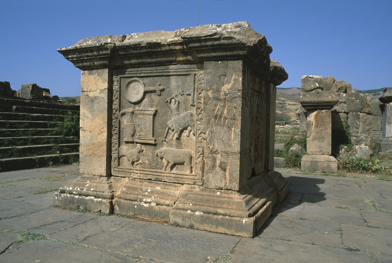 جزء معماري تاريخي ، العصر الإمبراطوري العالي (27 ق.م - 395 م) بواسطة الفترة الإمبراطورية الرومانية