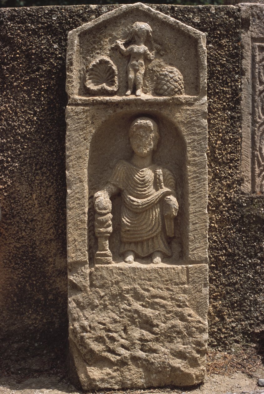 Stela ، العصر الإمبراطوري العالي (27 قبل الميلاد - 395 م) بواسطة الفترة الإمبراطورية الرومانية