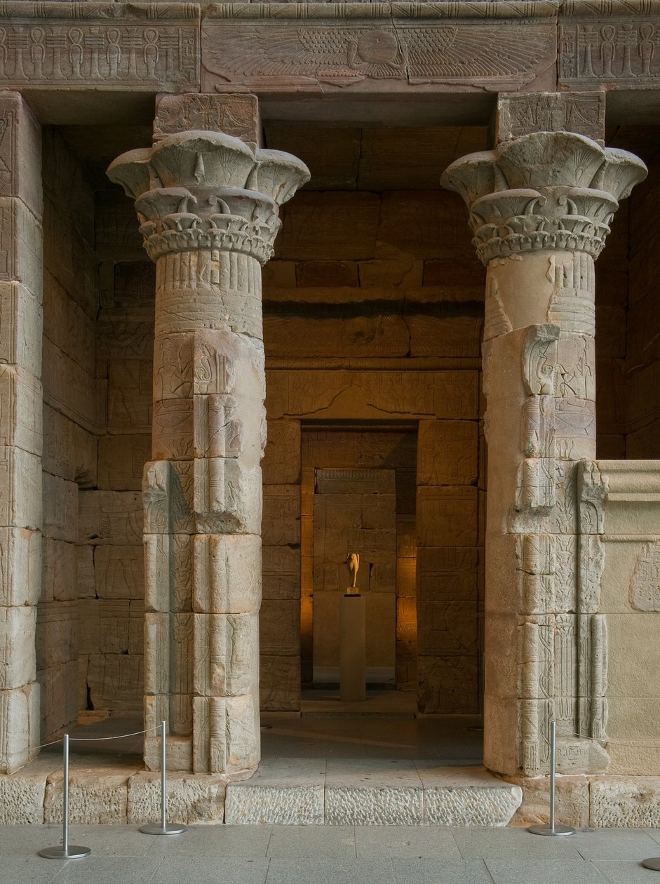 معبد Dendur ، c.10 قبل الميلاد (الحجر الرملي الأيولي) بواسطة الفترة الرومانية المصرية