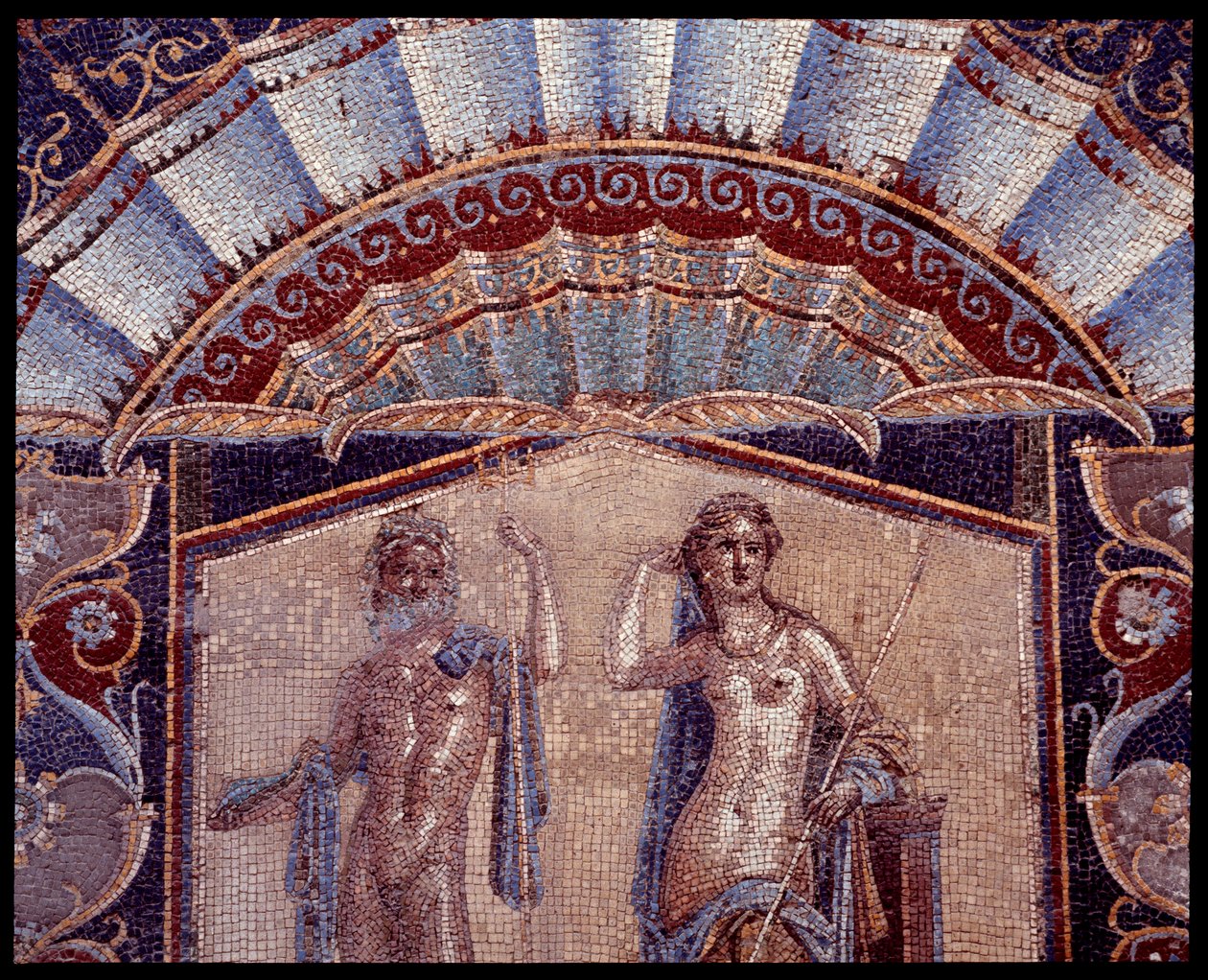 نبتون وأمفيتريت. تفاصيل فسيفساء جدارية من triclinium of the casa di Nettuno e Anfitrite ، القرن الخامس قبل الميلاد - القرن الأول الميلادي بواسطة رومان رومان