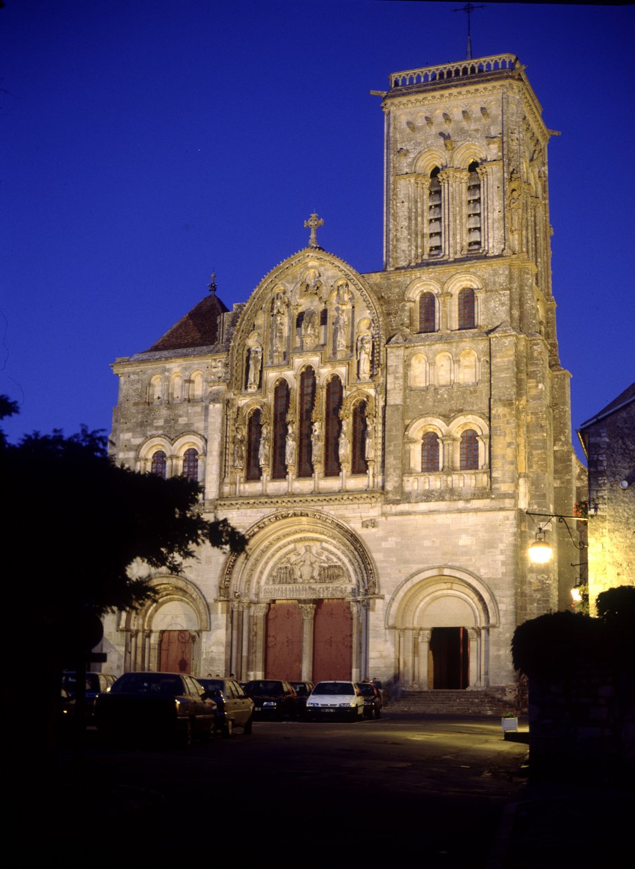 Cathedrale de Vezelay (Yonne 89). بواسطة رومانيسك