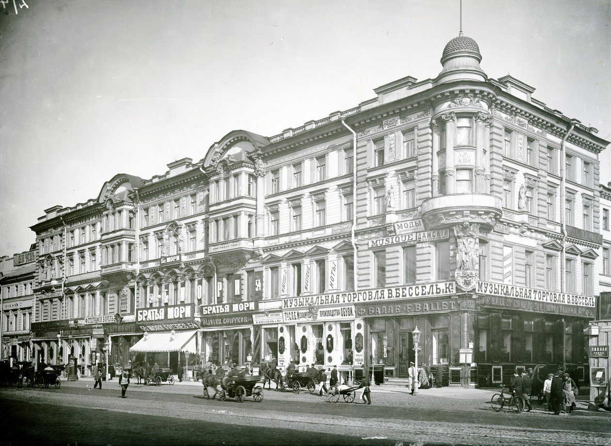رقم 54 شارع نيفسكي بروسبكت ، زاوية شارع Malaya Sadovaya ، سان بطرسبرغ ، أوائل القرن العشرين بواسطة مصور روسي