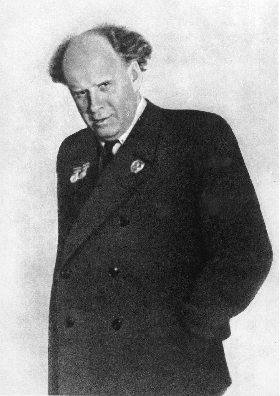 سيرجي آيزنشتاين (1898-1948) c.1943 ، من سيرج آيزنشتاين ، Reflexions dun Cineaste ، نشر في موسكو ، 1958 بواسطة مصور روسي