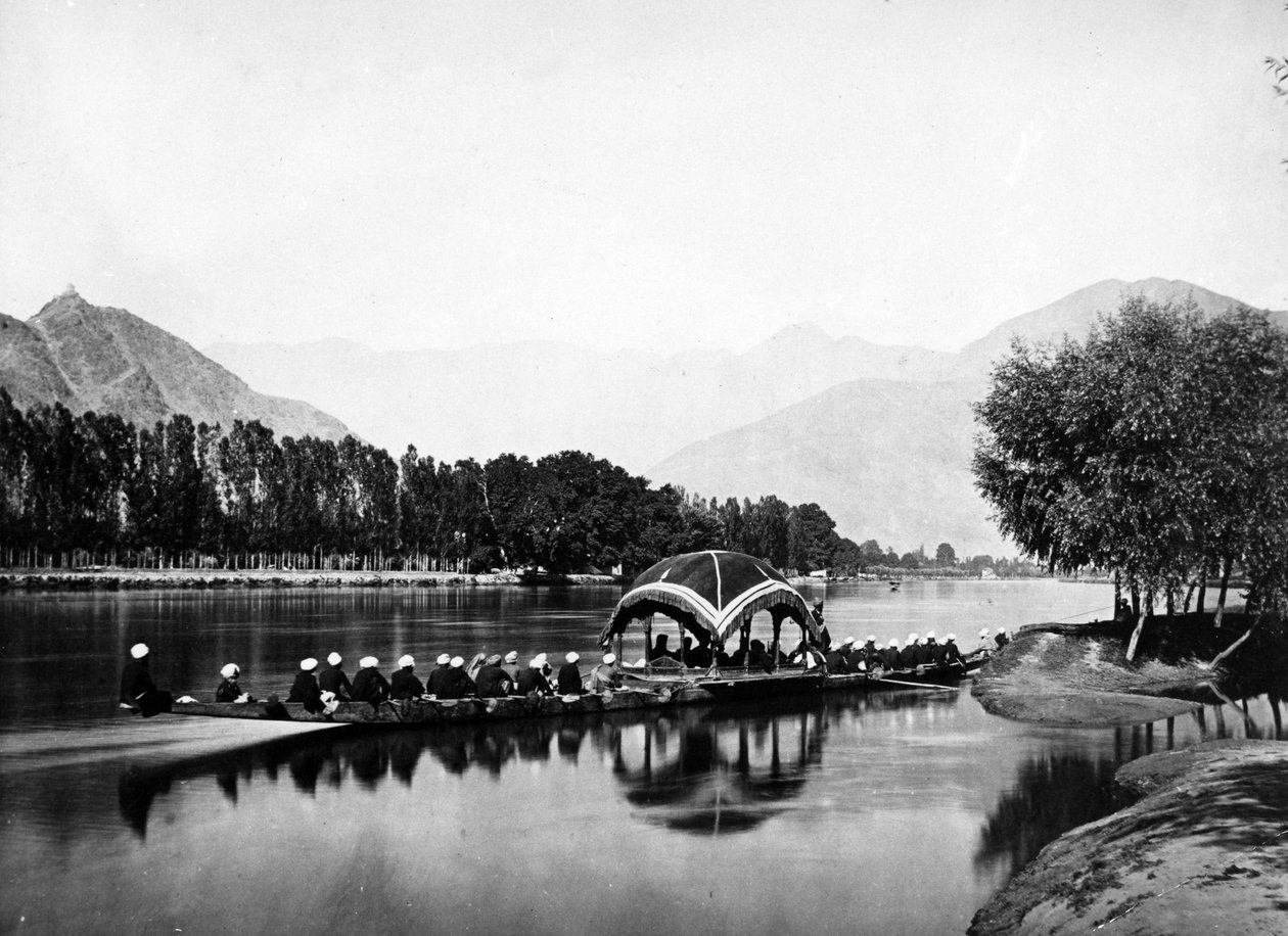 قارب المقيم ، كشمير ، حوالي 1860 بواسطة صموئيل بورن