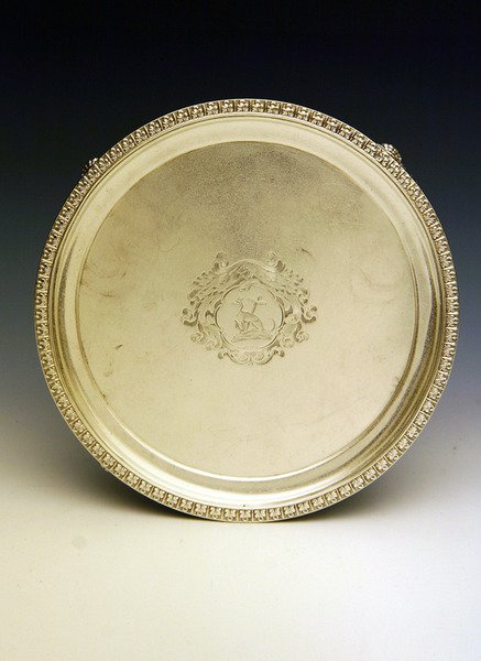 The Lyell Salver ، 1818 (فضي) بواسطة صموئيل هينيل