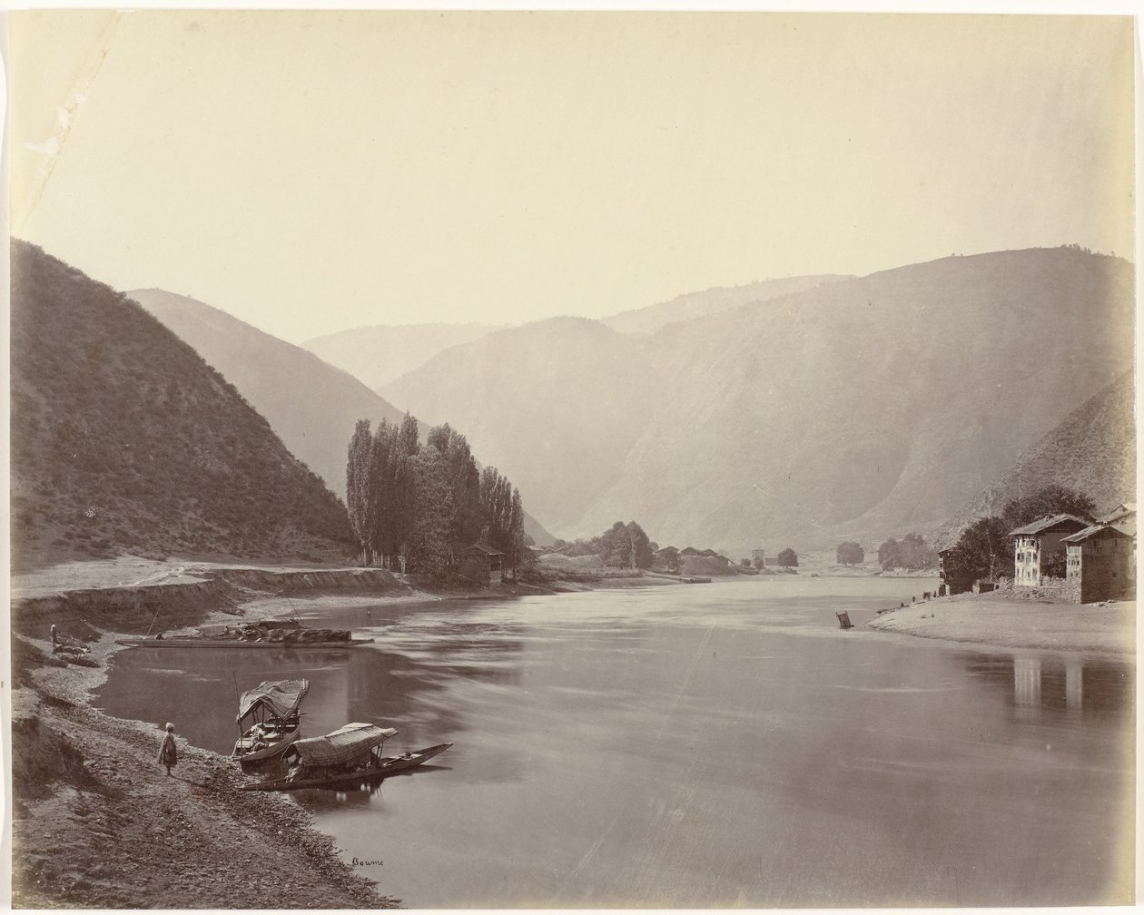 Rivierzicht nabij Baramulla ، الهند البراملا ، إطلالة أسفل النهر (العنوان الأصلي) بواسطة صموئيل بورن (توقيع الفنان)
