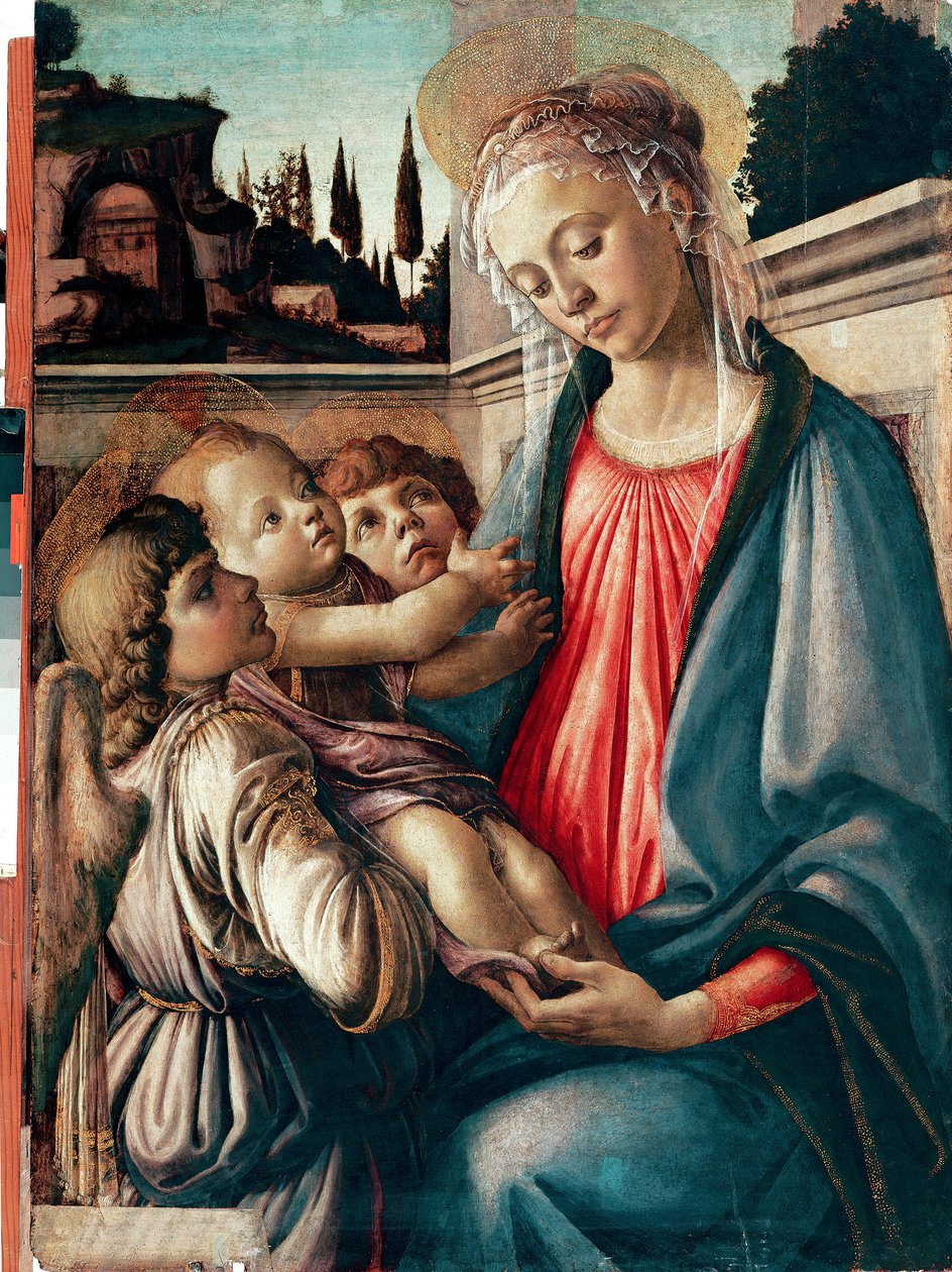مادونا لديها طفل مع اثنين من الملائكة Detrempe على الخشب بواسطة Sandro Filipepi dit Botticelli (1445-1510) 1468-1469 Dim. 100x71 سم نابولي ، Galleria Nazionali di Capodimonte - مادونا والطفل مع اثنين من الملائكة ، بقلم ساندرو فيليببي الملقب بوتيتشيلي (1445 بواسطة ساندرو بوتيتشيلي