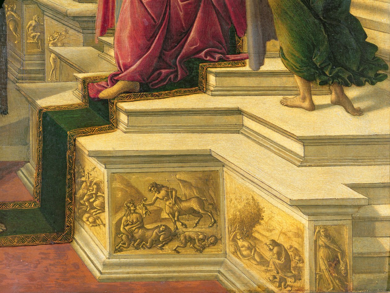 Calumny of Apelles: تفاصيل تظهر جزءًا من البوديا مزينة بأفاريز منحوتة محاكاة تمثل مواضيع كلاسيكية ، تفاصيل لوحة 1497-98 من 31582 بواسطة ساندرو بوتيتشيلي