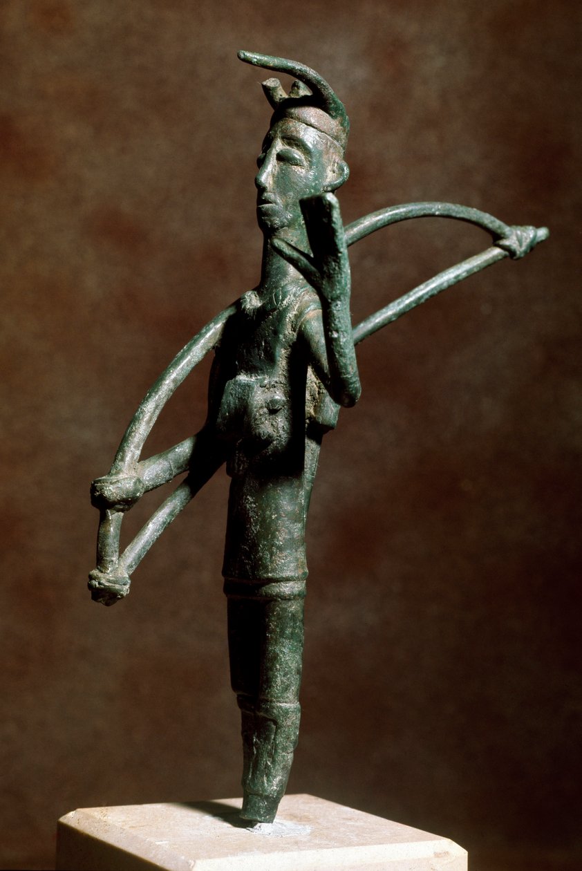 Nuragic culture (nuraghi) Sardinian: bronze archer statuette. 8th-7th century BC. Cagliari, Museo Nazionale Archeologico, Sardinia, Italy بواسطة حضارة سردينيا نوراجيك