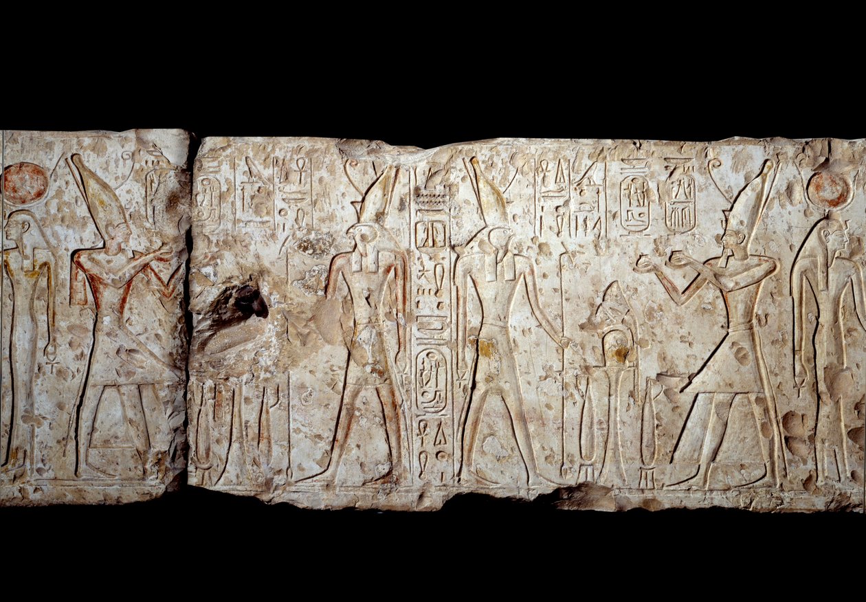 الفن المصري القديم: يقدم رمسيس الثاني قرابين لأوزوريس. نحت منخفض في الحجر الجيري من الأسرة التاسعة عشر في أبيدوس (1279-1213 قبل الميلاد). إمبراطورية جديدة. باريس ، متحف اللوفر بواسطة المدرسة المصرية