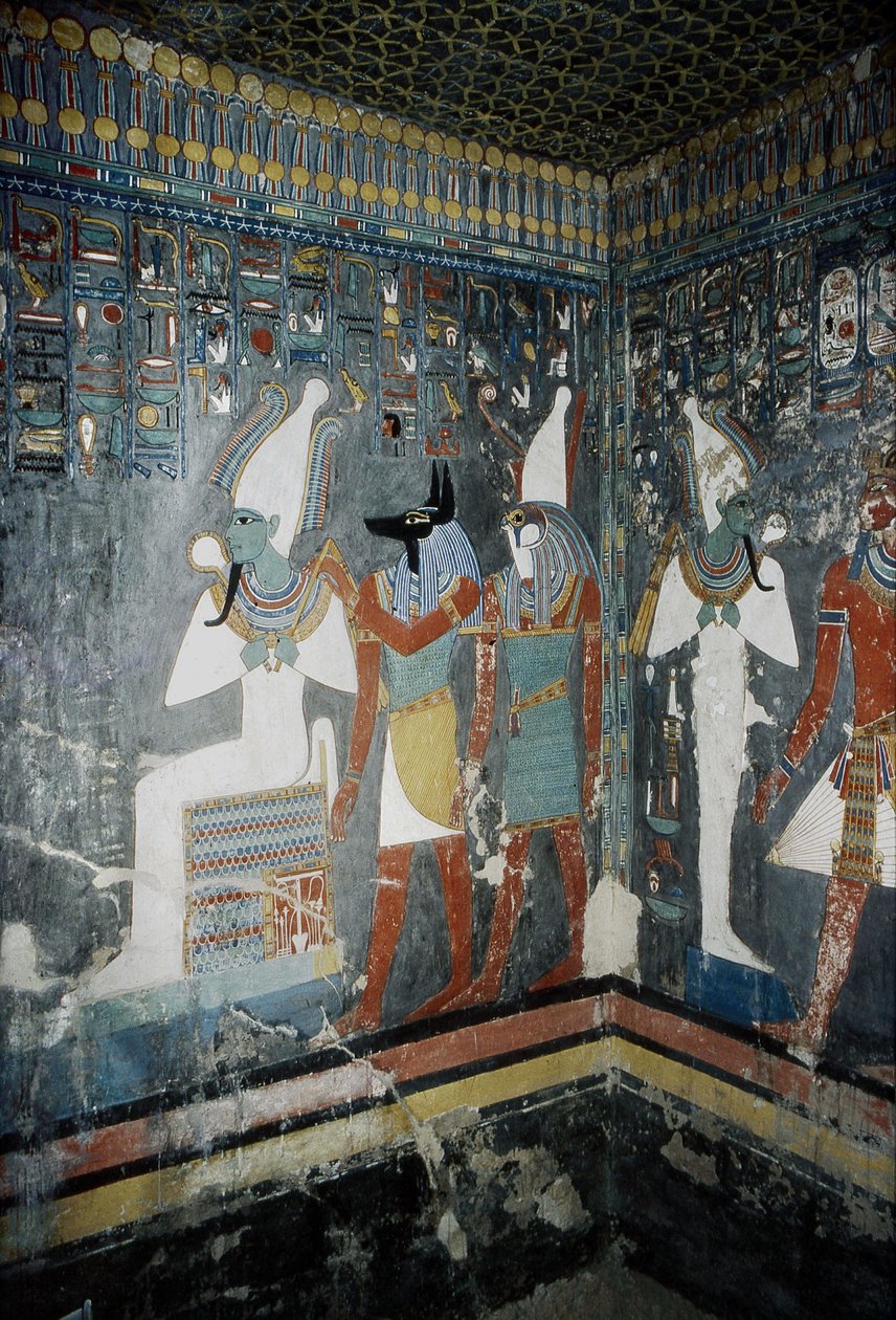  بواسطة المدرسة المصرية