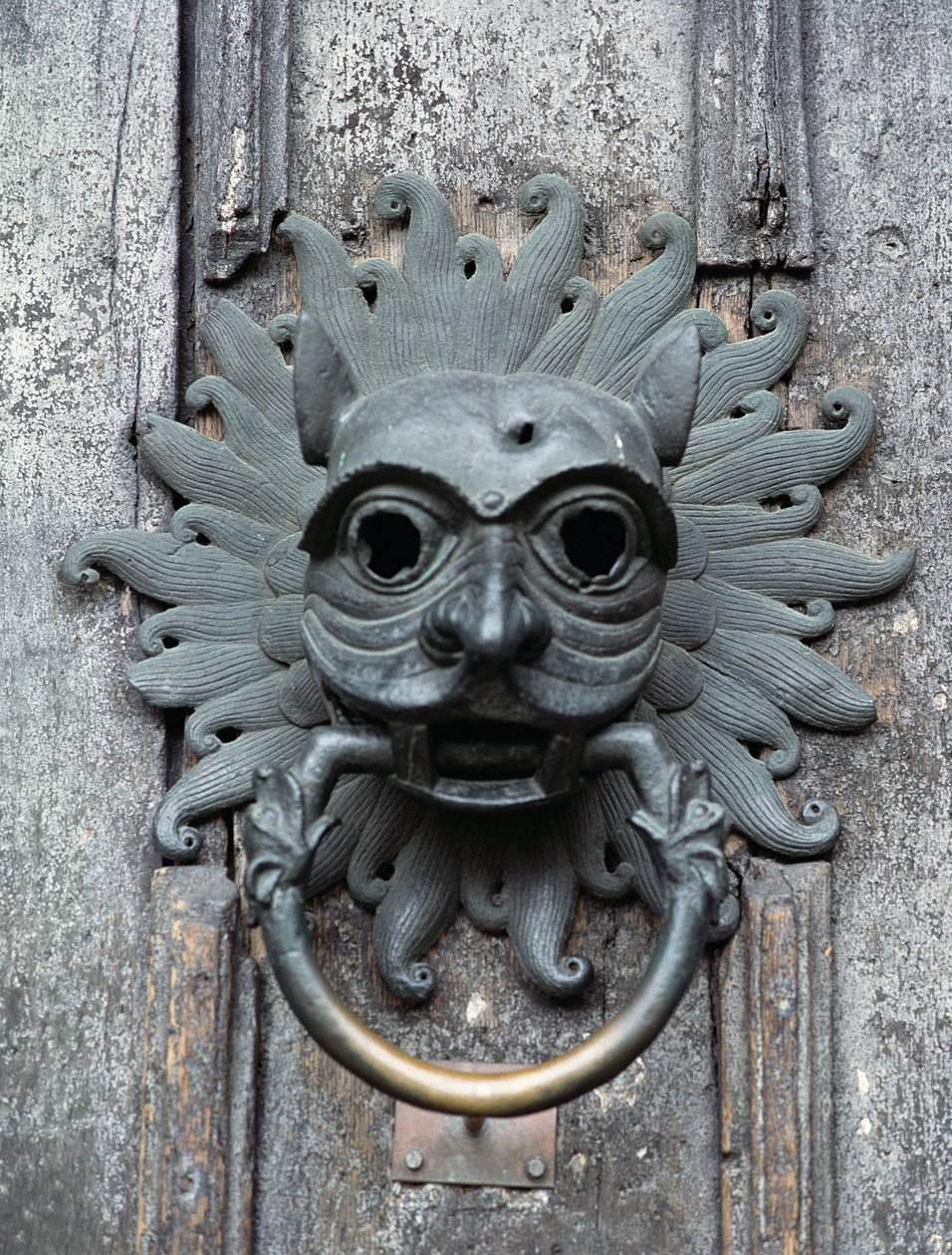 كاتدرائية دورهام ، Knocker ، نسخة أصلية من البرونز من القرن الثاني عشر (صورة) بواسطة مدرسة اللغة الإنجليزية