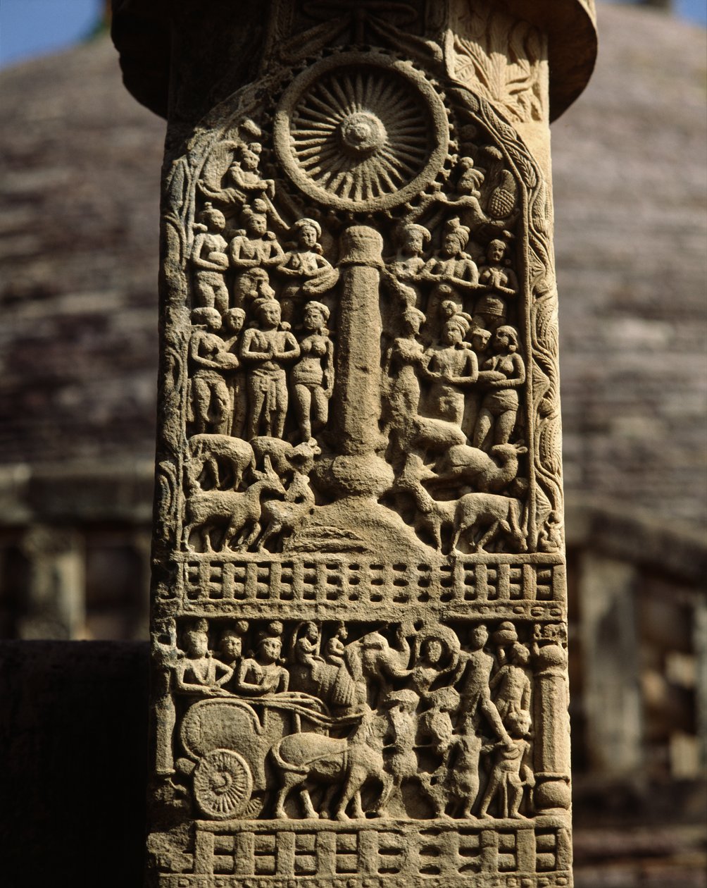 Detail of the torana (photo) بواسطة المدرسة الهندية