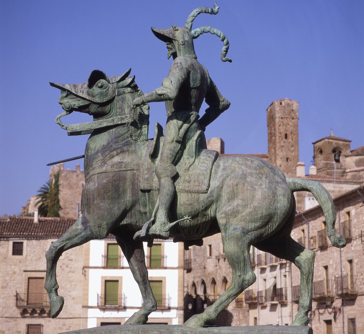 Equestrian statue of Francisco Pizarro (c.1478-1541) (bronze) بواسطة مدرسة الاسبانية