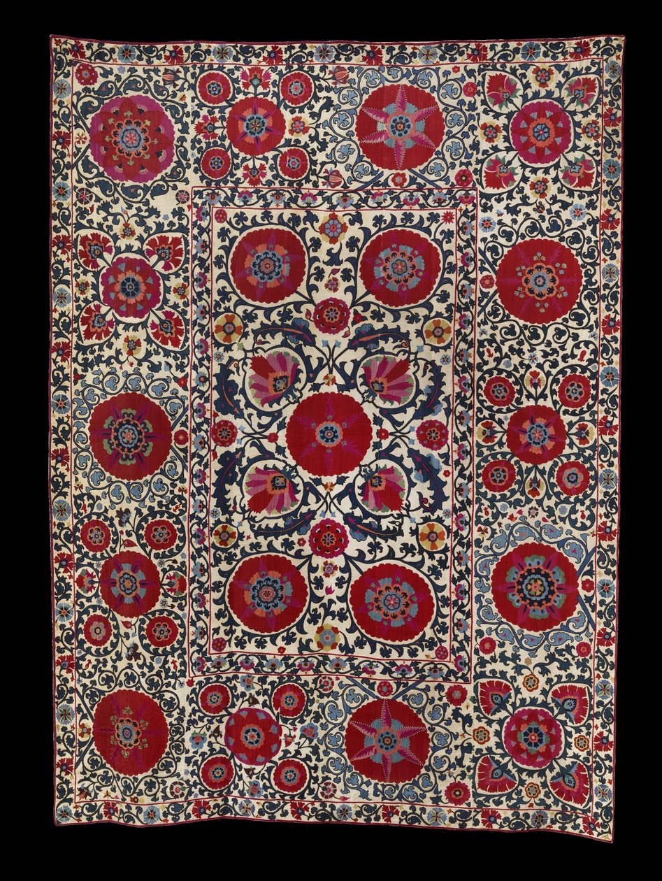 Shakhrisyabz Suzani، c. 1800 (تطريز حرير على أساس قطني) بواسطة المدرسة الأوزبكية