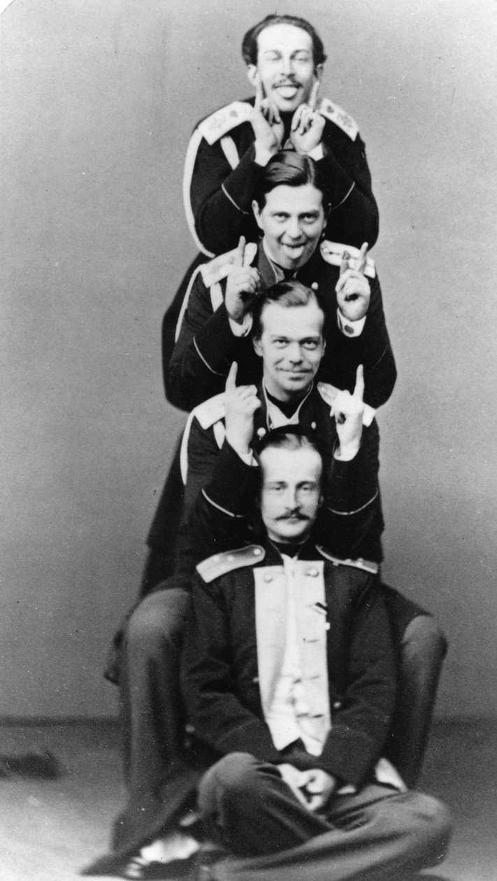 جراند دوقات ألكسندر ألكسندروفيتش وفلاديمير ألكسندروفيتش من روسيا ، c1870-c1875 بواسطة سيرجي لفوفيتش ليفيتسكي
