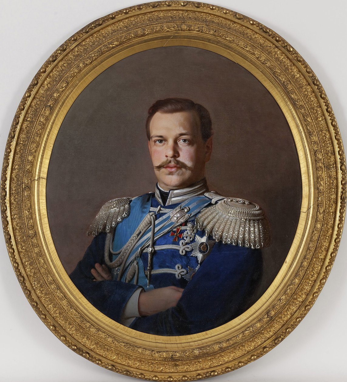 الكسندر الثالث - صورة الإمبراطور ألكسندر الثالث (1845-1894) - بينتور دي سيرجي كونستانتينوفيتش زاريانكو (1818-1870) ، حوالي 1865 - زيت على قماش ، 78 × 71 - مجموعة خاصة بواسطة سيرجي كونستانتينوفيتش زاريانكو