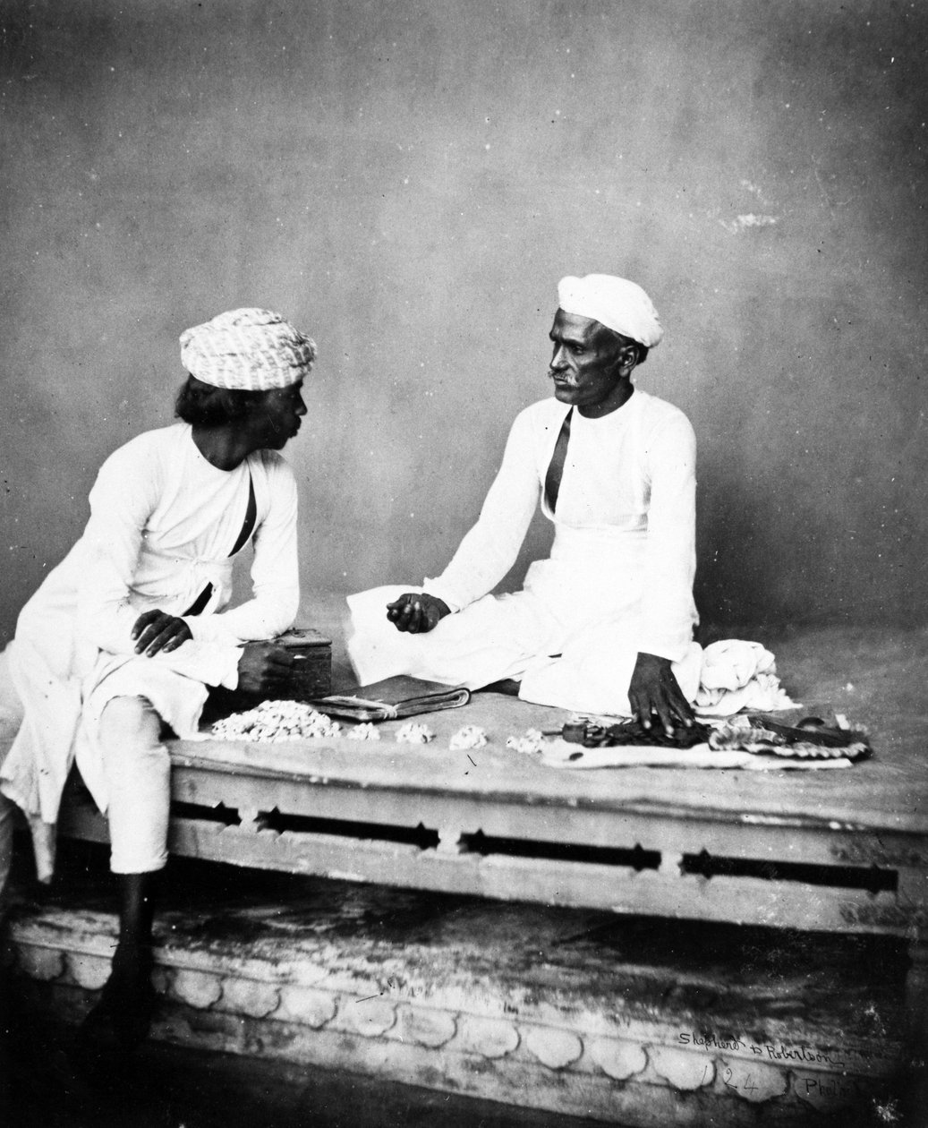 الصرافون ، ج .1863 بواسطة الراعي وروبرتسون