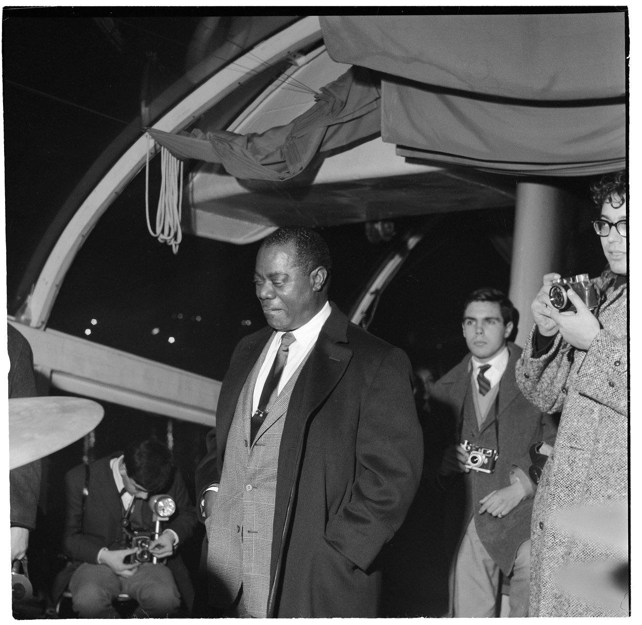 لويس أرمسترونج بواسطة 