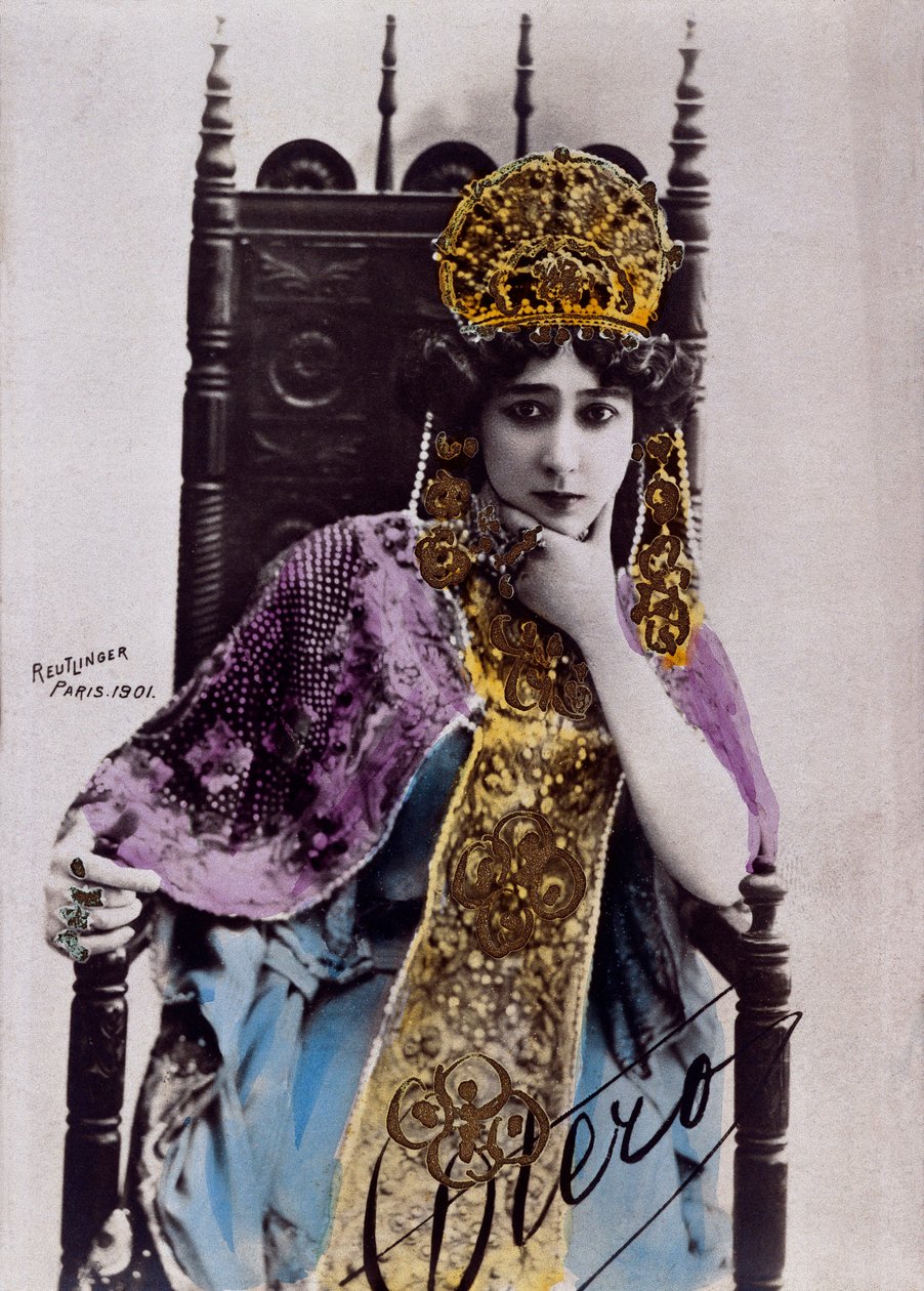 صورة لكارولين (لا بيل) أوتيرو (1868-1965) ، بطاقة بريدية عليها توقيع بواسطة استوديو Reutlinger
