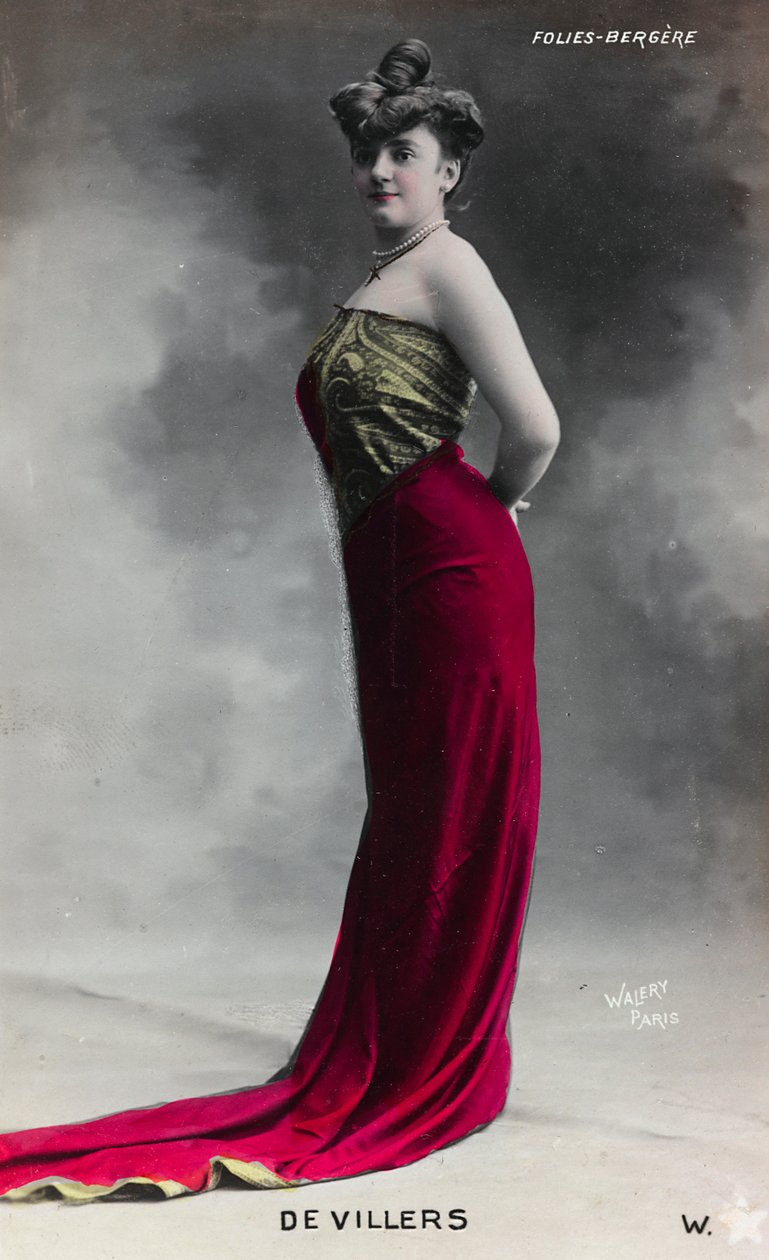 صورة لامرأة شابة ، بطاقة بريدية ؛ يحتوي الدعم على عبارة "Devillers - Folies Bergère" بواسطة استوديو والري