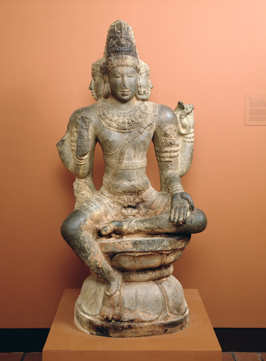 شيفا مثل Mahesha أو Brahma (الجرانيت مع جيسو وصبغة حمراء) بواسطة تاميل نادو تاميل نادو