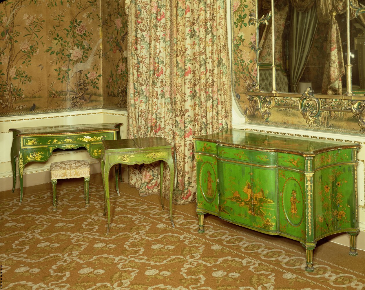 أثاث مطلي بالذهب الأخضر والذهبي في غرفة نوم الدولة في Nostell Priory ، يوركشاير بواسطة توماس شيبيندال