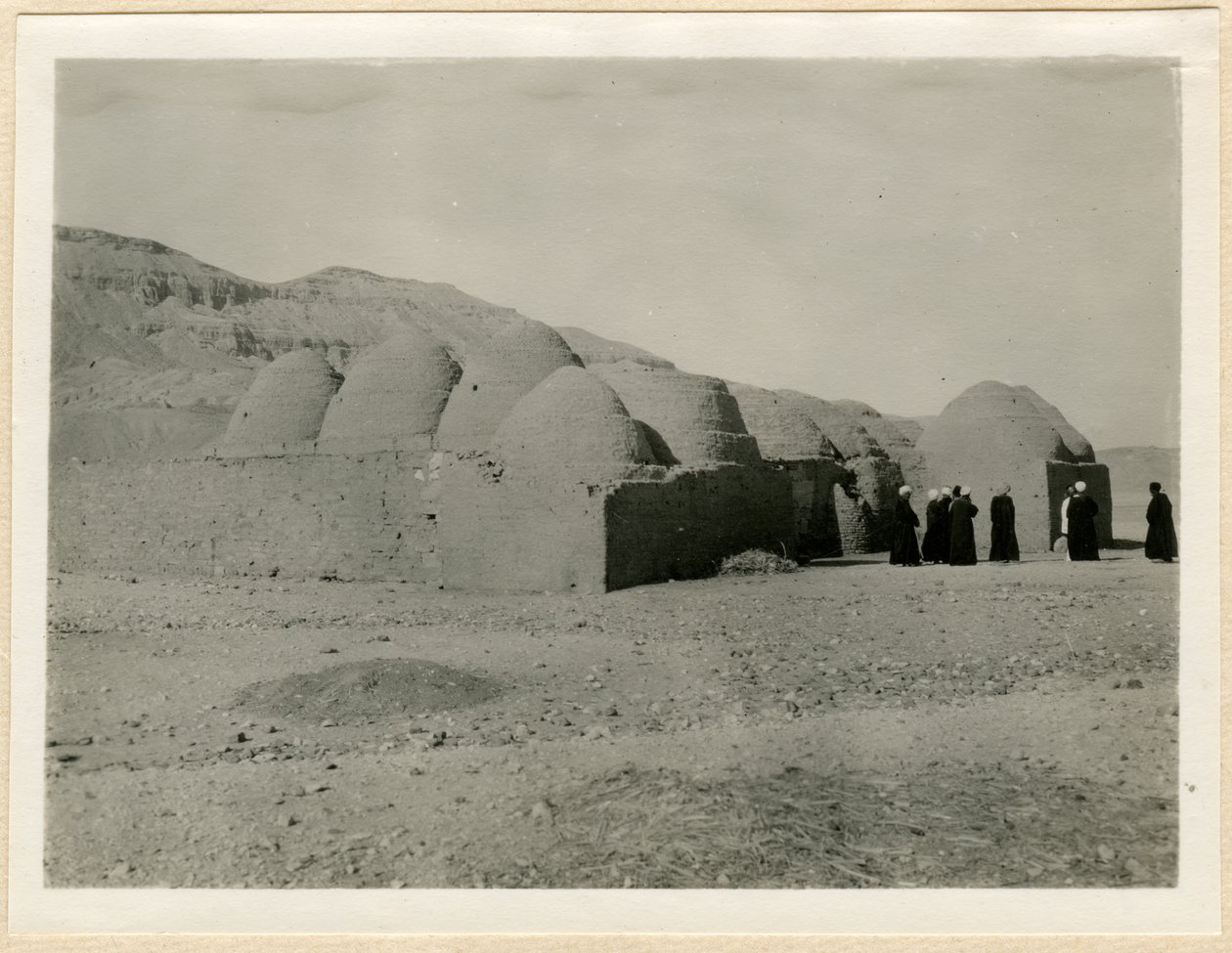 دير القديسين ثيودور وأكلاديو، مدينة هابو، مصر، صورة لأوغو مونيريت دي فيلارد بواسطة أوغو مونيريت دي فيلارد