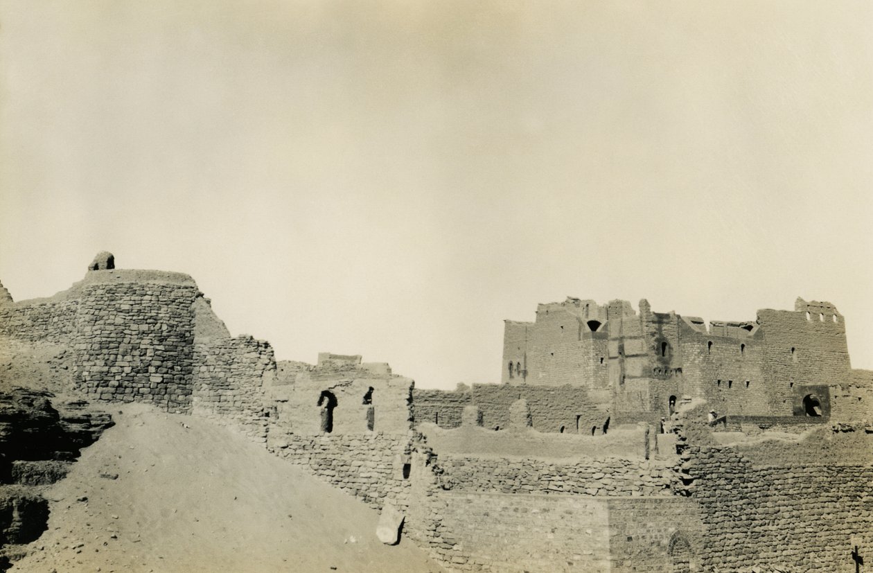  بواسطة أوغو مونيريت دي فيلارد