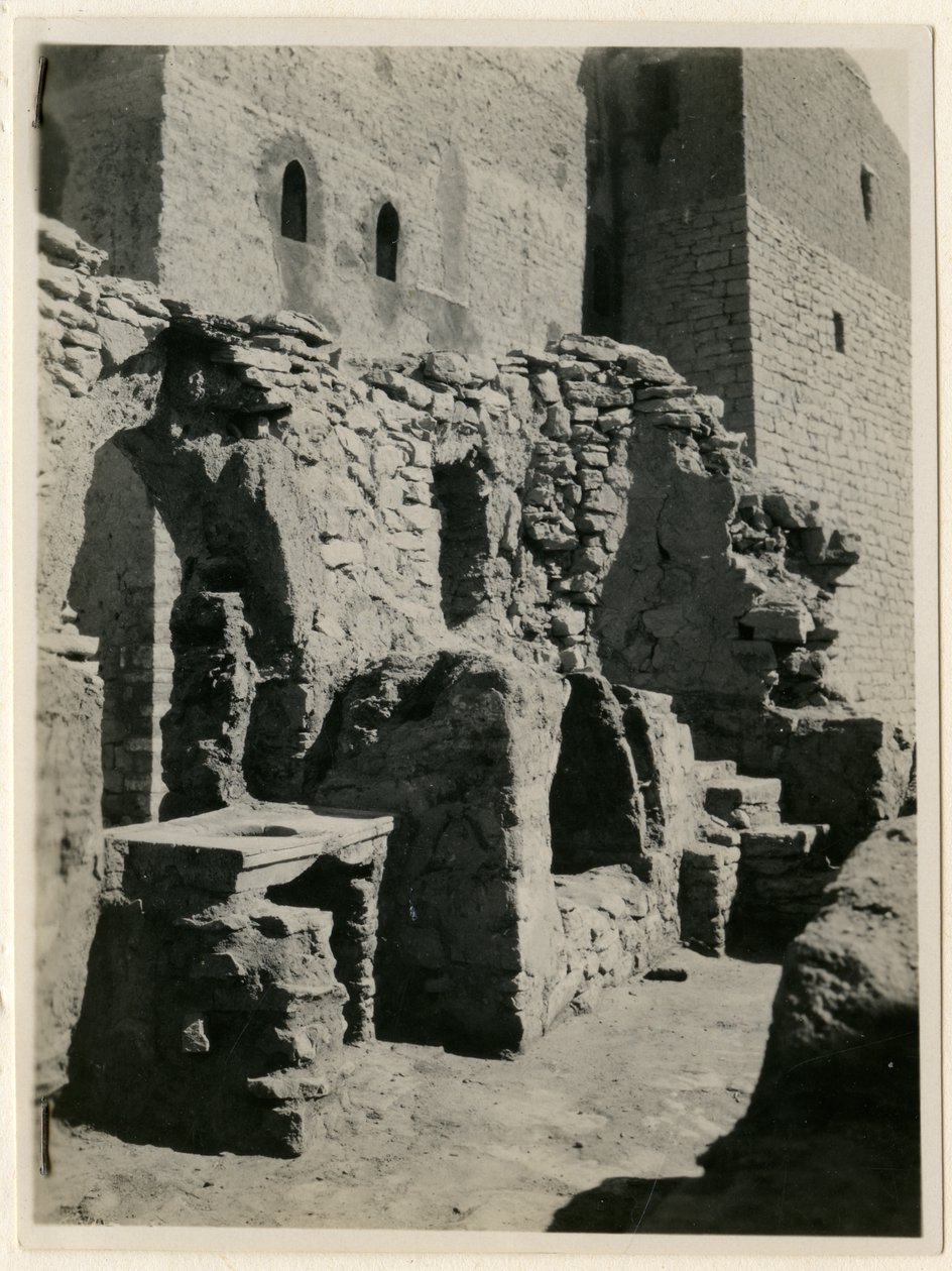 أنقاض مصنع الملح، دير القديس سمعان، أسوان، مصر، تصوير أوغو مونيريه دي فيلارد بواسطة أوغو مونيريت دي فيلارد