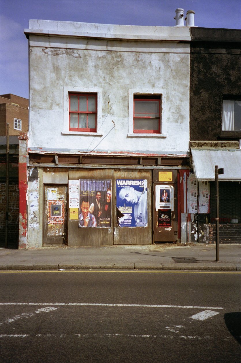 متجر فارغ ، Kensal Green ، 1995 بواسطة غير معروف غير معروف