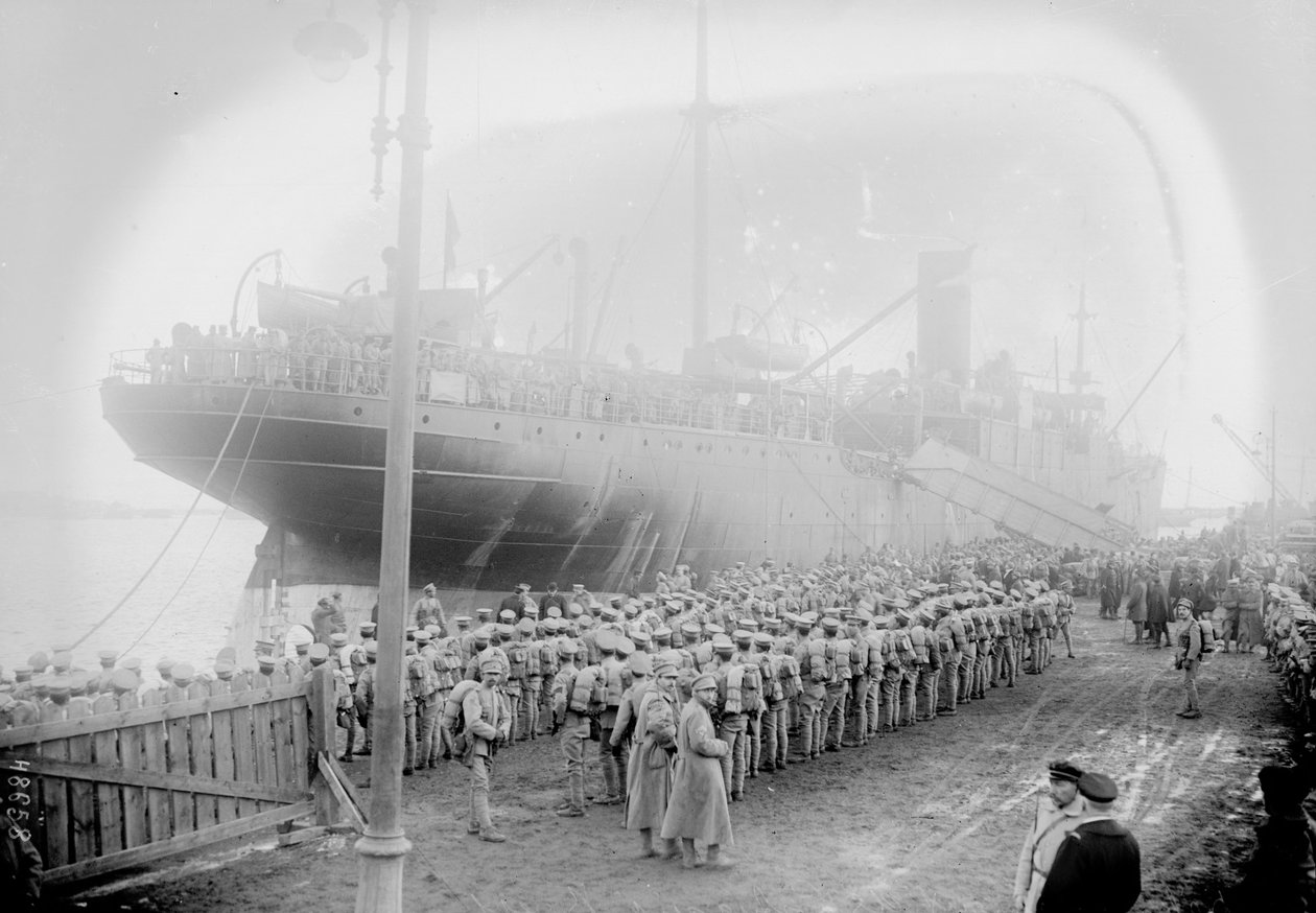 إنزال القوات البرتغالية ، بريست ، 1917 بواسطة غير معروف غير معروف